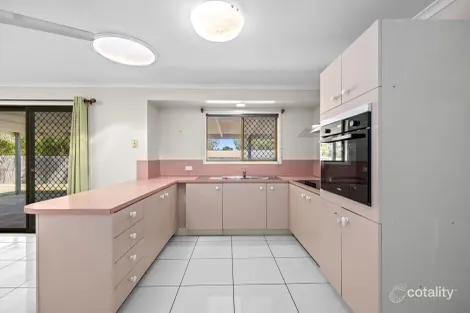 Property photo of 5 Kingfisher Court Bundamba QLD 4304