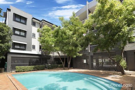 Property photo of 25/106 Linton Street Kangaroo Point QLD 4169