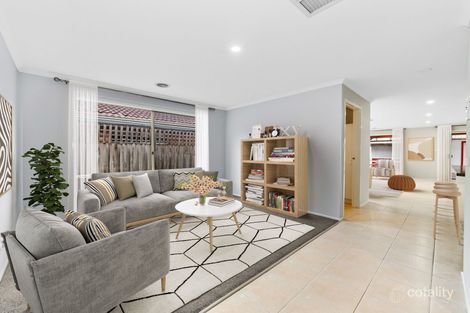 Property photo of 2 Dartmoor Drive Cranbourne East VIC 3977