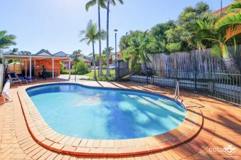 1/116 Meadowlands Rd, Carina, QLD 4152