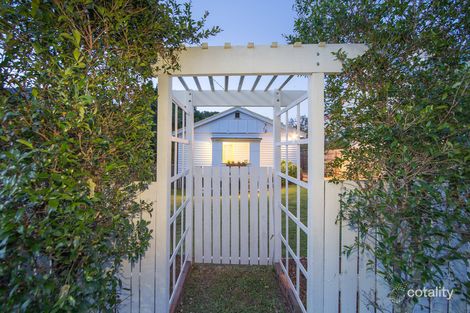 Property photo of 17 Brisbane Ashgrove QLD 4060