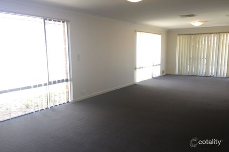 Property photo of 39 Pimento Circle Port Kennedy WA 6172