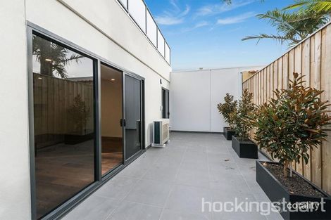 Property photo of 2/15 Small Street Hampton VIC 3188