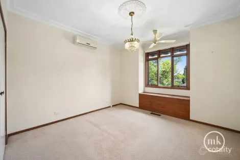 Property photo of 12 Lees Road Lower Plenty VIC 3093