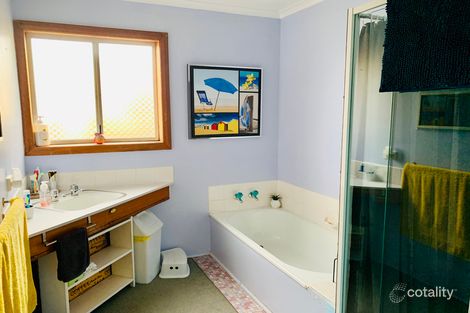 Property photo of 11 Esplanade Midway Point TAS 7171