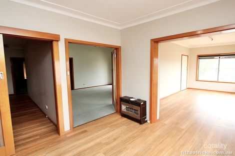 Property photo of 14 Alexander Street Ashmont NSW 2650