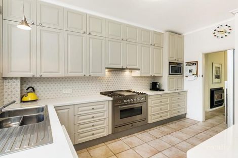 Property photo of 45 Rembrandt Drive Middle Cove NSW 2068