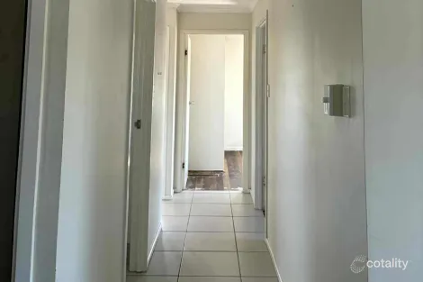 Property photo of 31 Munbilla Drive Kelso QLD 4815