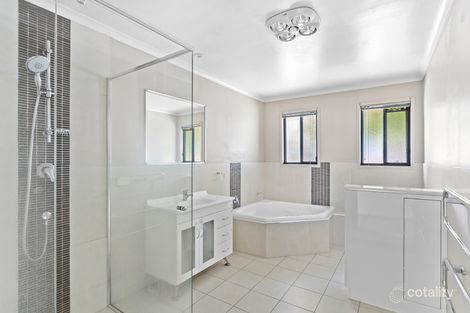 Property photo of 9 Sunrise Road Yerrinbool NSW 2575