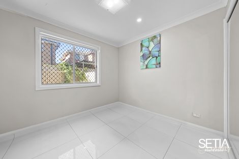 Property photo of 82 Carroll Crescent Plumpton NSW 2761