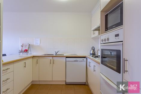 Property photo of 13/5-17 William Road Berwick VIC 3806