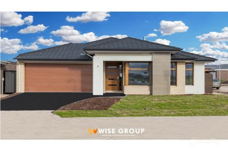 Property photo of 74 Clydevale Avenue Clyde North VIC 3978