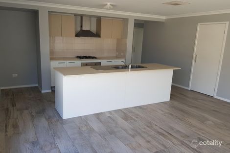 3 Bateman Dr, Harkness, VIC 3337