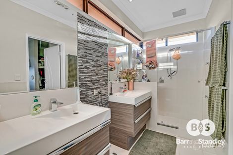 Property photo of 6 Eva Fairway Dalyellup WA 6230