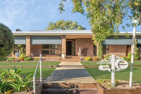 Property photo of 8 Brandon Court Kippa-Ring QLD 4021