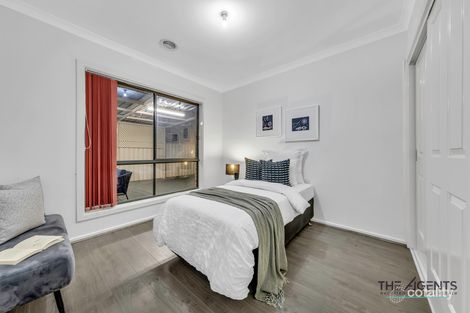 Property photo of 1/1 Harness Court Truganina VIC 3029