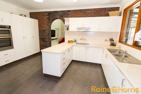 Property photo of 52 Hazelwood Drive Dubbo NSW 2830