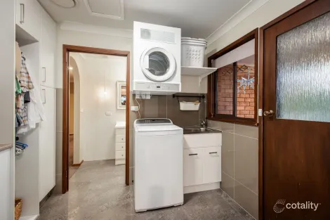 Property photo of 266 Vickers Road Lavington NSW 2641
