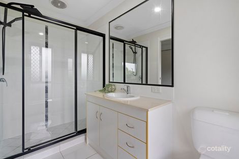 Property photo of 1 Paris Parade Ormeau QLD 4208