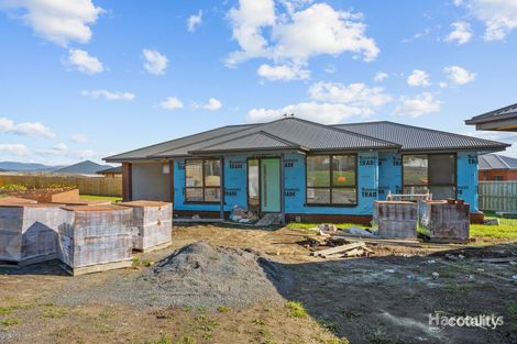 Property photo of 2/14 The Circle Sorell TAS 7172