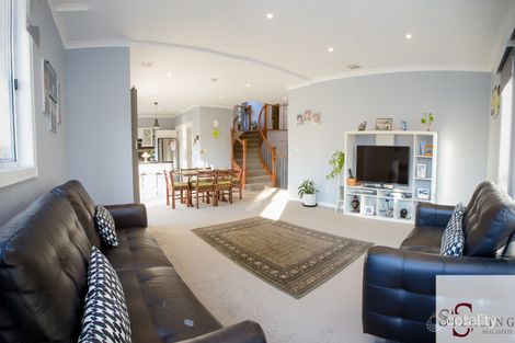 Property photo of 58 Harrison Way Pakenham VIC 3810