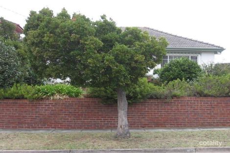 Property photo of 14 Renown Street Bentleigh VIC 3204