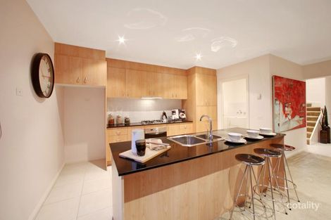 Property photo of 121 Sovereign Manors Crescent Rowville VIC 3178