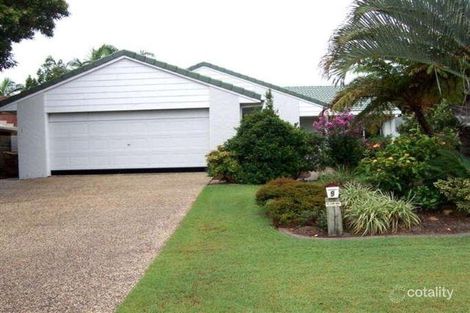 Property photo of 9 Chiltern Place Sandstone Point QLD 4511