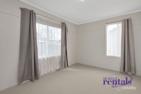 Property photo of 79 Service Road South Moe VIC 3825