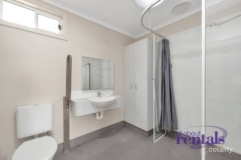 Property photo of 79 Service Road South Moe VIC 3825