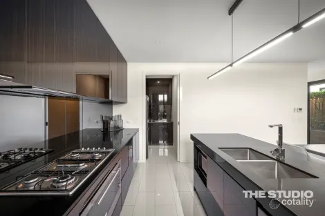 Property photo of 40 Opperman Drive North Kellyville NSW 2155