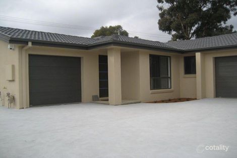 Property photo of 2/4A Gundulu Place Giralang ACT 2617