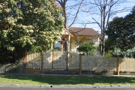 5 George St, Mont Albert, VIC 3127