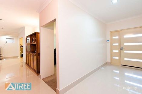 Property photo of 6 Thomson Way Gosnells WA 6110