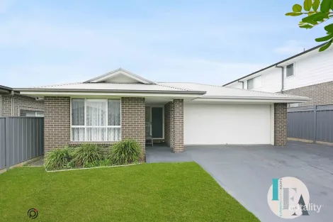 25 Saddleback Cres, Stream Hill, NSW 2526