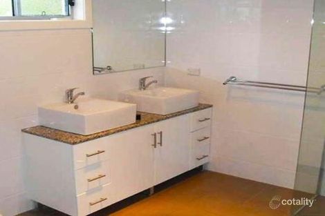 Property photo of 9 Mewsdale Row Tallai QLD 4213