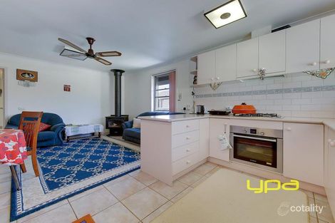 Property photo of 5 Karnak Crescent Coolaroo VIC 3048