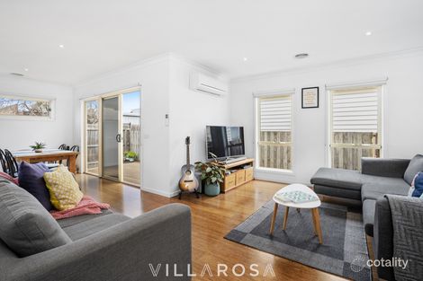 Property photo of 2/23 Maple Crescent Bell Park VIC 3215