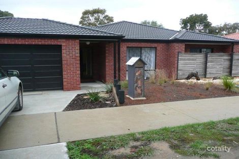 4 Wy Yung Cir, Wy Yung, VIC 3875