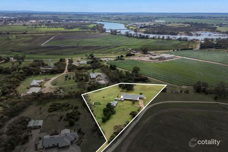 61 Carter Rd, Swanport, SA 5253