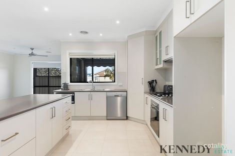 Property photo of 18 Wonga Place Yarrawonga VIC 3730