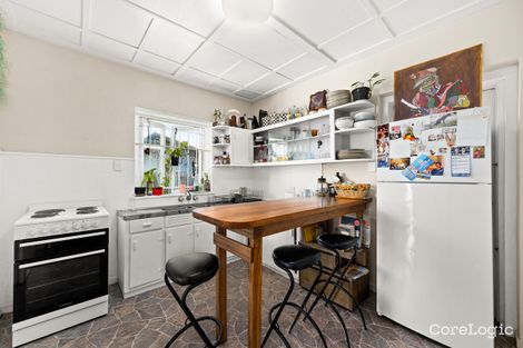 39 Hebe St, Bardon, QLD 4065