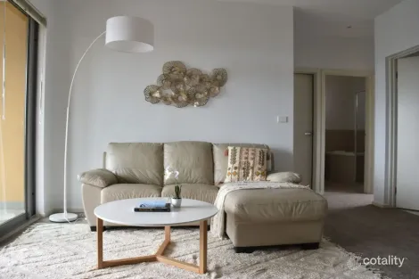 2/198 Waterloo Rd, Oak Park, VIC 3046