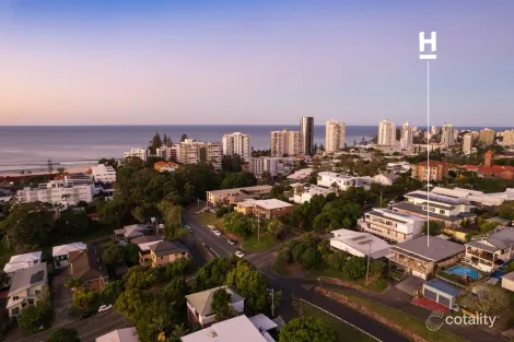 Property photo of 28 Rutledge Street Coolangatta QLD 4225