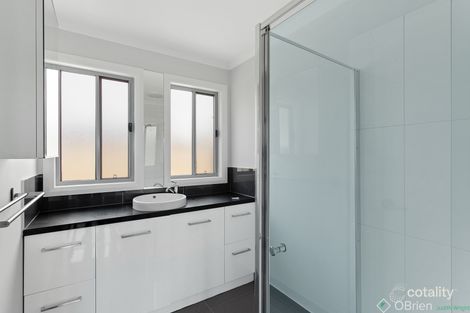 Property photo of 44 Terry Crescent Wimbledon Heights VIC 3922