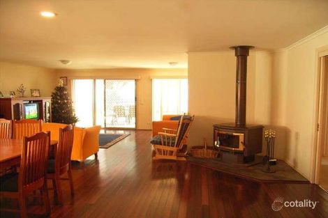 Property photo of 8 Hilda Place Whittlesea VIC 3757
