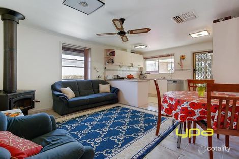 Property photo of 5 Karnak Crescent Coolaroo VIC 3048