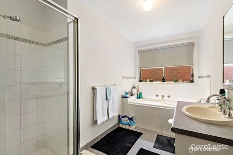 Property photo of 5/13 Redcherry Court Pakenham VIC 3810