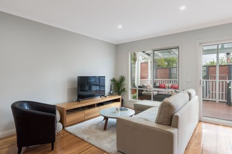 Property photo of 2/32 Faraday Road Croydon South VIC 3136