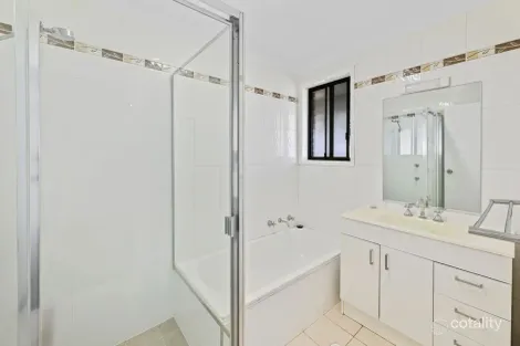 Property photo of 6 Kenvil Close Rutherford NSW 2320